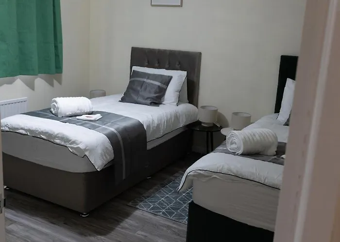 Modern 3bed-rooms Bradley Stoke Detached-house Free-parking Wifi Sleeps5 Διαμέρισμα